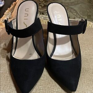 UNISA - Black Women's High Heeled Mules (SZ. 7)